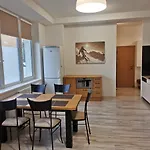 Lux Apartamento